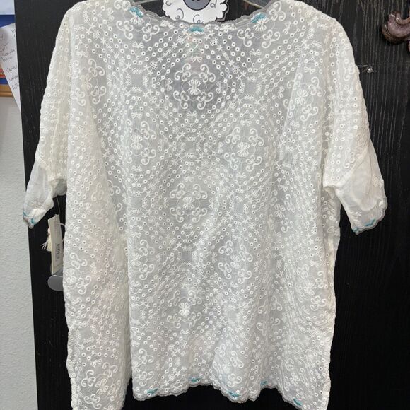 Johnny Was White Embroidered Top  Lillian Dolman XS - Picture 8 of 9
